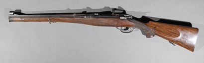 null ***** Austria 

Steyr 7X64 ? rifle

Wooden frame, chequered grip, breechblock,...