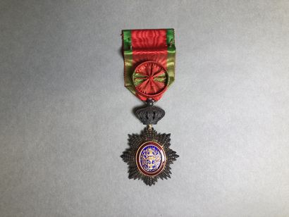 null France

Officer Royal Order of Cambodia 

Order size, silver and enamel, pierced...