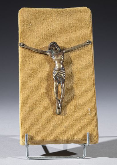 null Crucifix en bronze anciennement , les pieds croisés

XVIIème siècle

H. 11 cm...