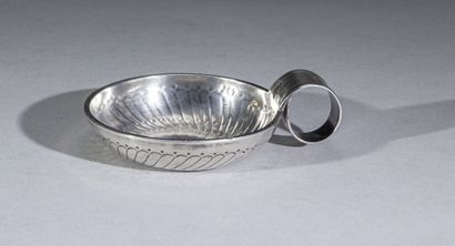 null Beautiful silver wine cup with twisted gadroons and two rows of hollow pearls,...