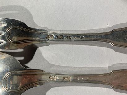 null Silver flatware with filets 
18th century
Later figured JL
Weight : 172 g B...