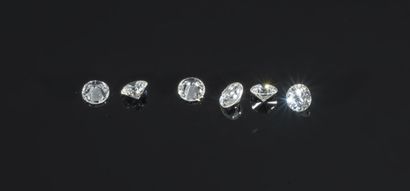 null Lot comprenant 6 diamants taille brillant non montés pesant ensemble 1,44 c...