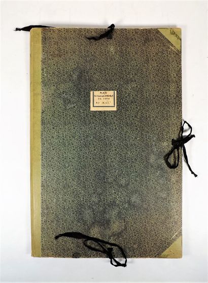 null PLANS SCENOGRAPHIQUE DE LA VILLE DE LYON AU XVI°. In folio en 25 feuilles, sous...