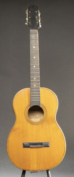 null Guitare de René Gérome faite vers 1950