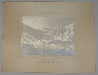 null Percement du Lac Bramant, 25 octobre 1910 (Massif des Grandes Rousses, Savoie)
Beau...