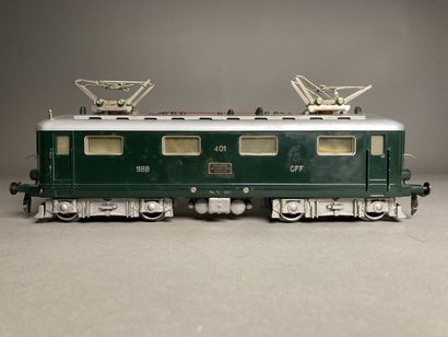 HAG (0). Locomotive électrique Re 4/6 à deux...