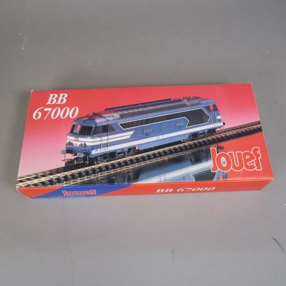 null JOUEF (HO). Coffret loco BB67000 ref 859300 (B)