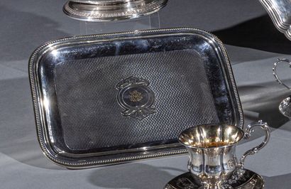 @ MORLOT goldsmith

Mail tray in silver plated...