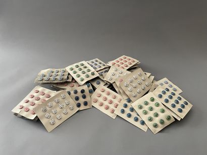 null Set of fancy ceramic buttons, circa 1940, approximately 677 small ceramic metal...
