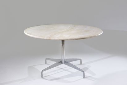 null Charles (1907-1978) & Ray EAMES (1912-1988).

Édition des années 1970

Table...