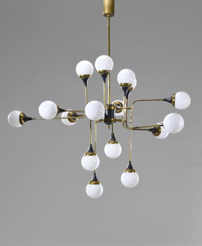 null Attributed to STILNOVO

Italian work of the 1960s

Important chandelier. Radiant...