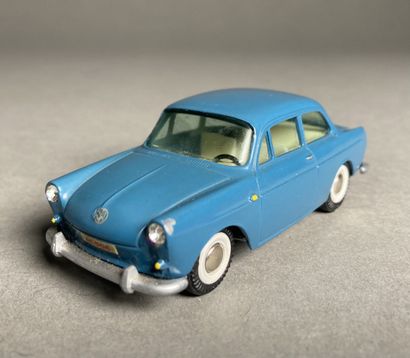 TEKNO (1)
828 VW 1500 bleue
