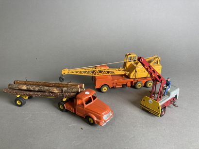DINKY TOYS FR (2) et GB (1)
36A - WILLEME...