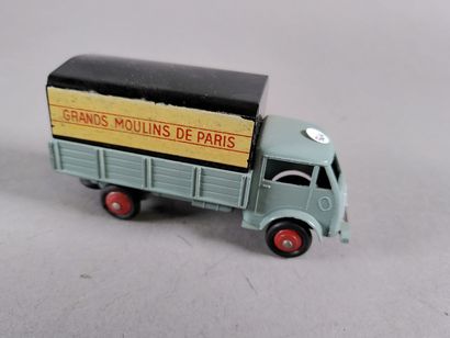 null DINKY TOYS FR (1)
25 JV - Ford "Grands moulins de Paris" - gris - décalques...