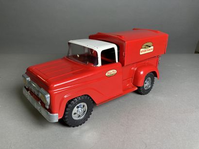 null TONKA (1)
Pick up tôle rouge toit blanc camion baché Sportsman (année 1958)....