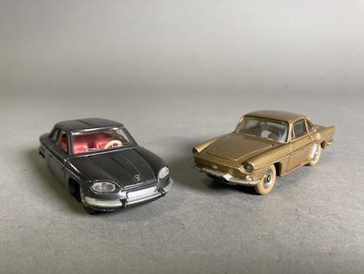 null DINKY TOYS FR (2)
543 - RENAULT FLORIDE - Doré bronze - XXXXX
524 - PANHARD...