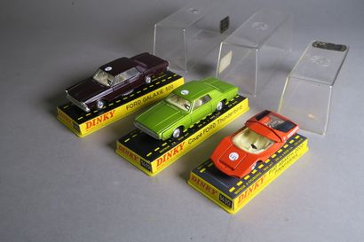 null DINKY TOYS FR (3)
1402 - FORD GALAXIE - Grenat - (B) - XXXXX
1419 - COUPE FORD...
