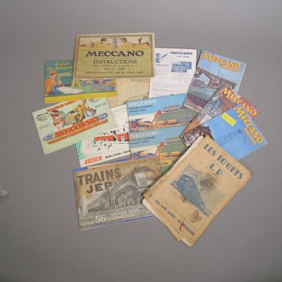 null DOCUMENTATION DIVERSE
3 MECCANO MAGAZINE - Années 1954 et 1957
4 catalogues...