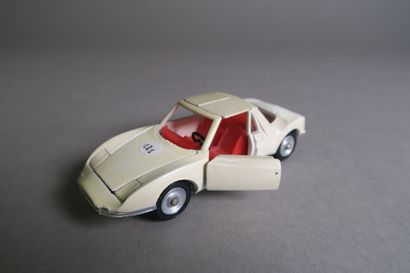 null DINKY TOYS FR (1)
1403 - MATRA 530 - Blanc - Intérieur rouge - Complète avec...