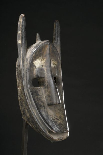 null Masque Bambara, Mali
Bois 
H. 42 cm

Provenance : 
Collection Paul et Jacqueline...