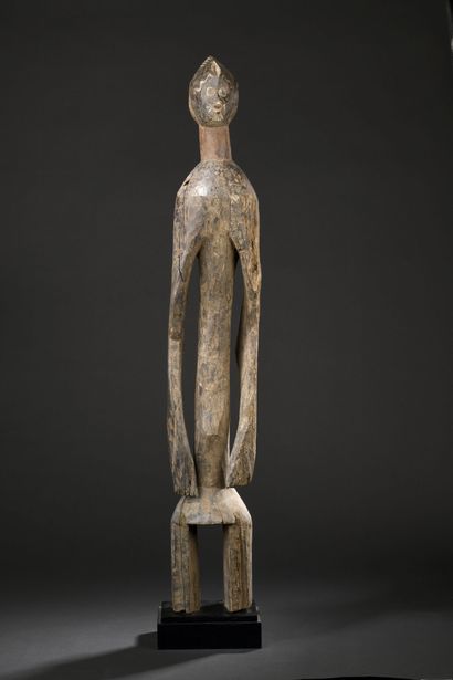 null *Statue Mumuye, Nigeria 
Bois 
H. 98 cm

Provenance : 
Collection privée Suisse

Les...