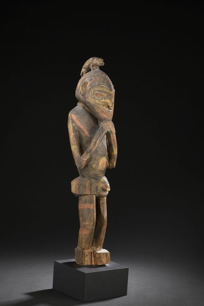 null *Statue, Fleuve Sépik, Papouasie Nouvelle-Guinée
H. 54 cm

Provenance :
Musée...