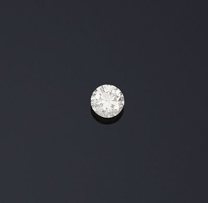null Diamant rond taille brillant.
Poids : 1,01 carat CS

Rapport d'analyse du HRD...