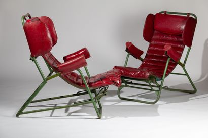 Travail des années 1940
Paire de fauteuils
Structure...