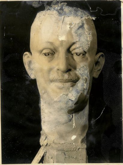 null Joseph Gazan (1891-1985) 
Portrait présumé de Jean Médecin, maire de Nice (1890-1965)
Tête...