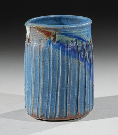 Nanouk ANNE PHAM (née en 1937)
Vase cylindrique...