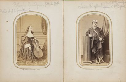 null Visiting cards 1860/1880
Charming little album containing fifty (50) cards,...