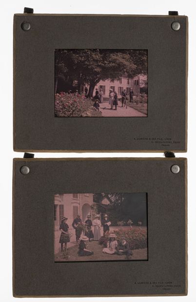 null Autochromes Lumière, circa 1905/1910
Portrait and groups
Meeting of four (4)...