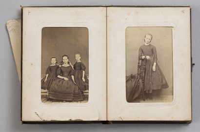 null Visiting cards and bakery 1860/1900
Rare representation of two bakers posing...