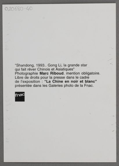null Marc RIBOUD (1923-2016)
Gong Li, 1993
Tirage argentique sur papier RC, signé...