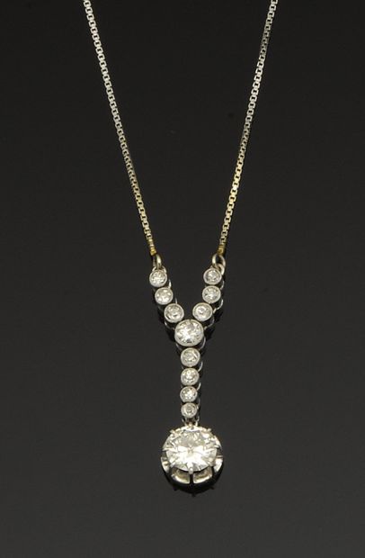 Necklace in 18K (750°/°°) white gold, with...