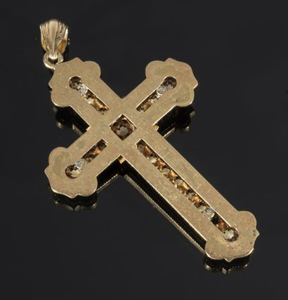 null Pendant "Cross" in 18K yellow gold (750°/°°) decorated with black enamel borders...