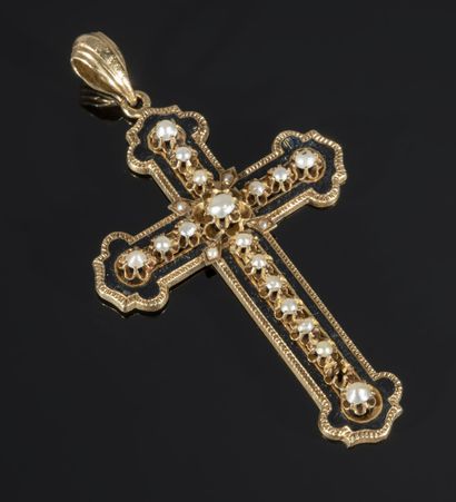 null Pendant "Cross" in 18K yellow gold (750°/°°) decorated with black enamel borders...