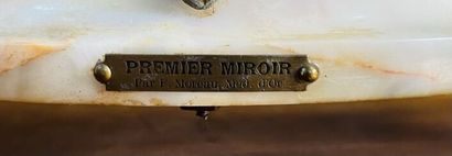 null François MOREAU (1858-1931)
"Premier miroir". 
Sujet en régule patinée représentant...