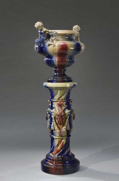 null MASSIER (in the taste of) 
Planter and its enamelled ceramic column with large...
