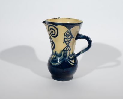 Anne DANGAR (1885 - 1951) 
Pichet en céramique...