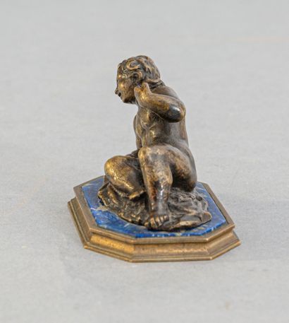 null École FLORENTINE , fin du XVIe siècle
Putto allongé
Bronze
H. 5,5 cm - L. 8,2...
