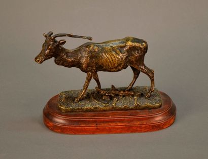 Pierre Jules MENE (1810-1879) Cerf Bronze sur socle en bois H. 11 cm - L. 14 cm