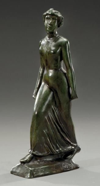 Aristide MAILLOL (1861-1944) La parisienne 1896 Bronze à patine verte brune, signée...