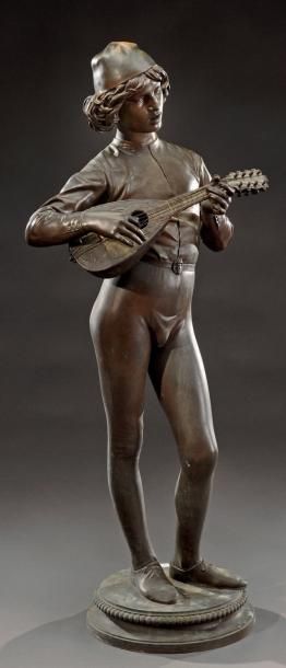 Paul DUBOIS (1827-1905) Chanteur florentin à la mandoline Bronze à patine brune,...