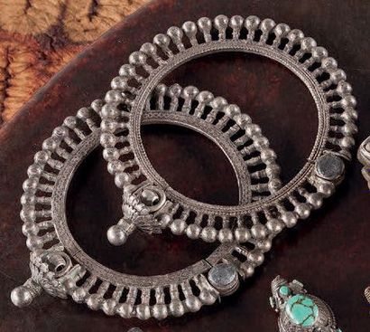 null Paire de bracelets knatria ou bangri gokru, Rajasthan, Inde Métal D. 10 cm EM...