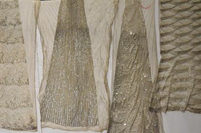 null Quatre panneaux de robes du soir brodés, manufacture Fritel et Hurel, vers 1920-...