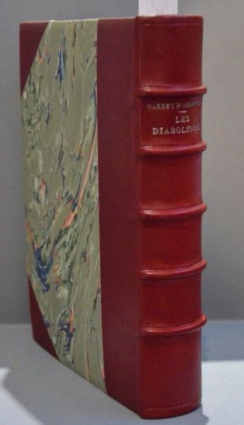 BARBEY D'AUREVILLY - DUFOUR LES DIABOLIQUES. PARIS, MORNAY, 1947. Un fort volume,...