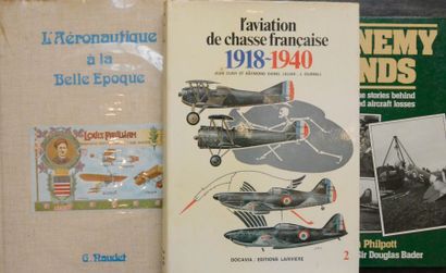 null Lot de livres sur le thème de l'aviation militaire