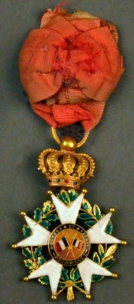 null Croix d'officier de la LÉGION D'HONNEUR monarchie de juillet en or
Poinçon tête...