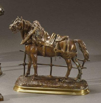 Paul COMOLERA (1818 - vers 1897) 
Cheval harnaché
Bronze à patine brune, signé
H....